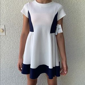 Kohl’s White and Navy Dress